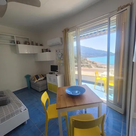 Of Eden Cefalu' Apartment